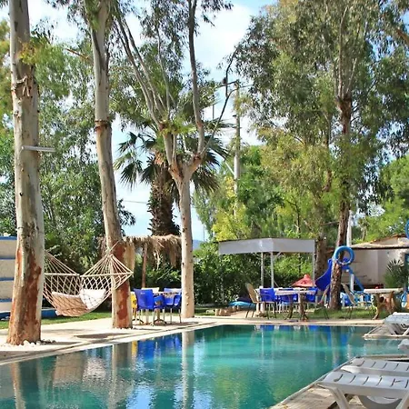 Bed & Breakfast Urkmez Deniz Apart