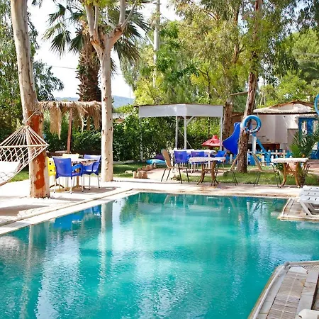 Urkmez Deniz Apart Bed & Breakfast Seferihisar