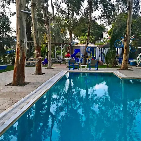 Urkmez Deniz Apart Bed & Breakfast