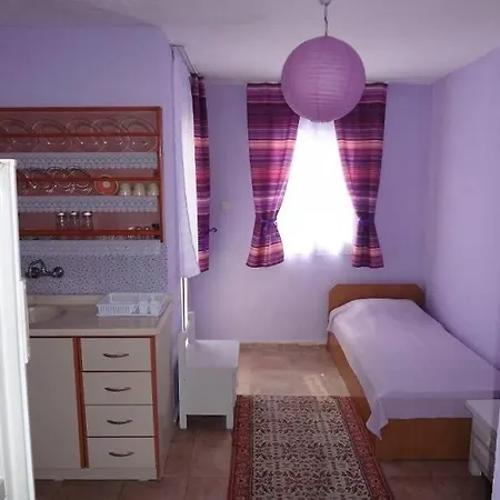 فندق مبيت وإفطار Urkmez Deniz Apart