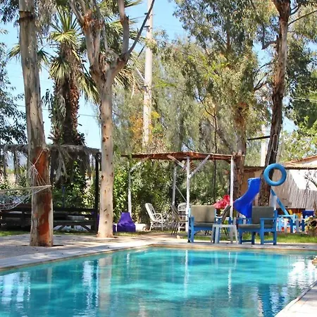 فندق مبيت وإفطار Urkmez Deniz Apart سفيريهيسار